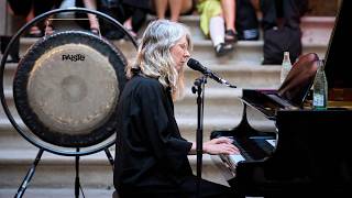 Platform Dalí - What is real? 1.7.2026. Félicia Atkinson's performance Space as an Instrument.