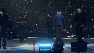 LAY performs 'HISTORY   GROWL' at Grandline 5 in Chengdu day 2 