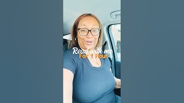 Read with me for an hour! How many pages do you generally do in an hour? #bookish #minivlog 📚💕