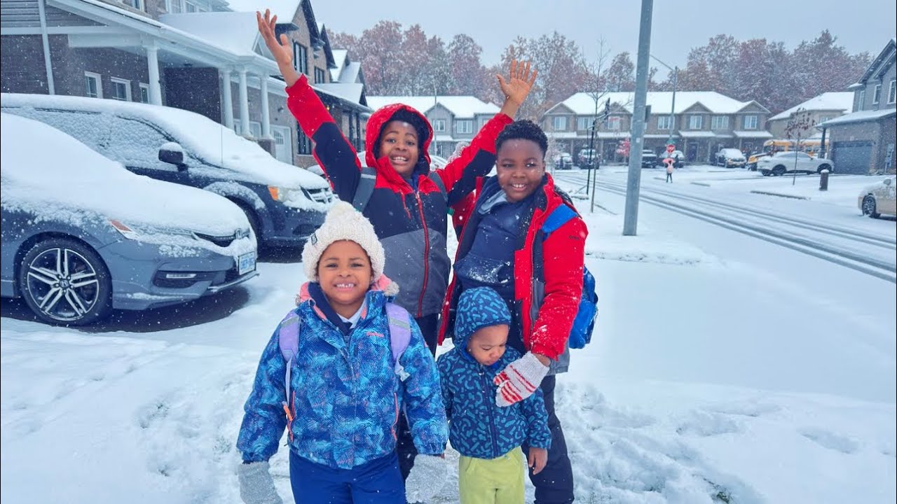 It’s Snowing!! Our First Snowfall Of The Year and We’re Way Too Excited ...
