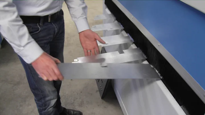 Stroj za brušenje metala i skidanje srha DiscMaster SF - LOEWER