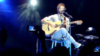 Pablo Alborán en Concierto - Solamente Tú (solo guitarra)