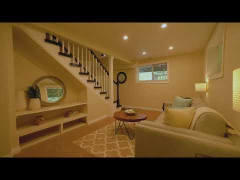 20931 SE Bohna Park Rd, Damascus, OR home video tour