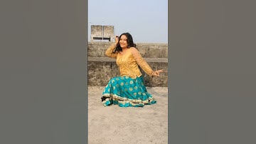Thumbnail of Uyi Amma- Azaad| Aman D,Rasha Thadani| Madhubanti Bagchi, Amit Trivedi, Amitabh | Bosco | Abhishek K