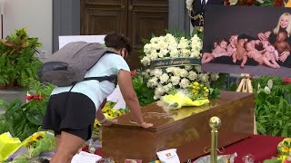Mourners pay tribute to Italian entertainer