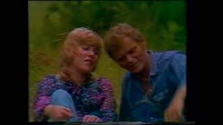 Watch Jerry Reed You Made My Life A Song video