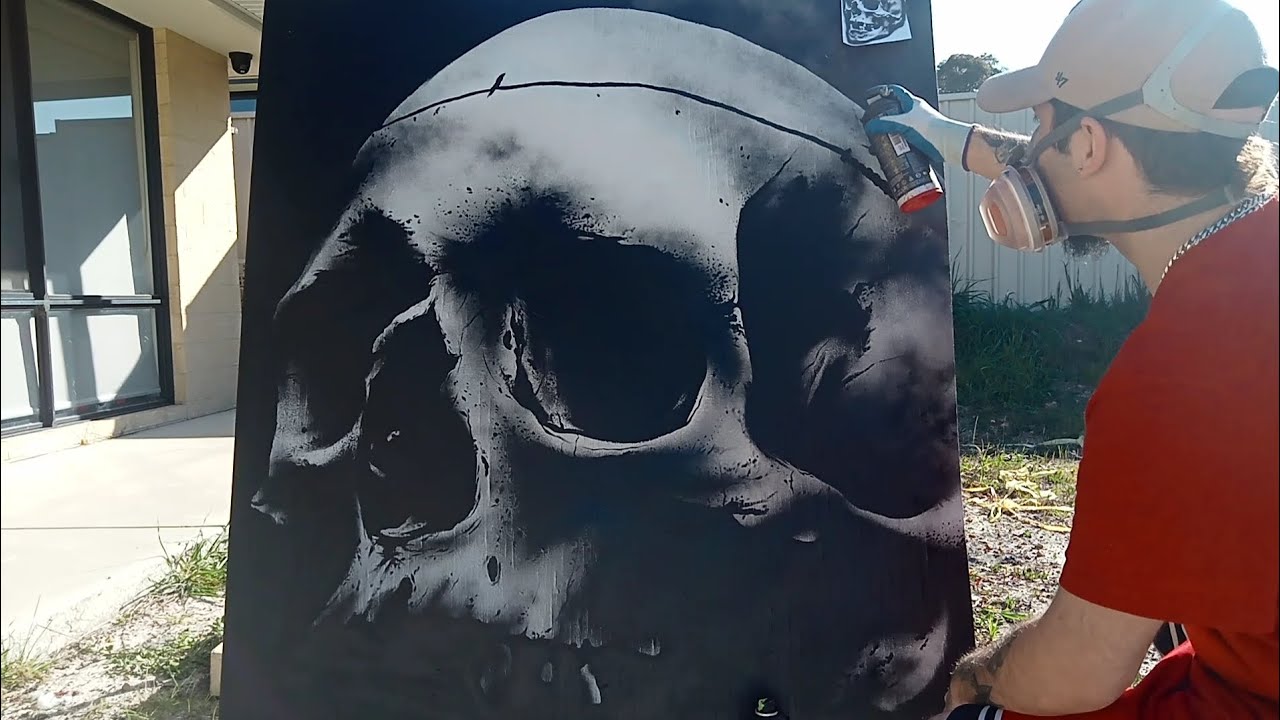 Hyper realistic Skull Spray painting timelapse by Harley Akers 