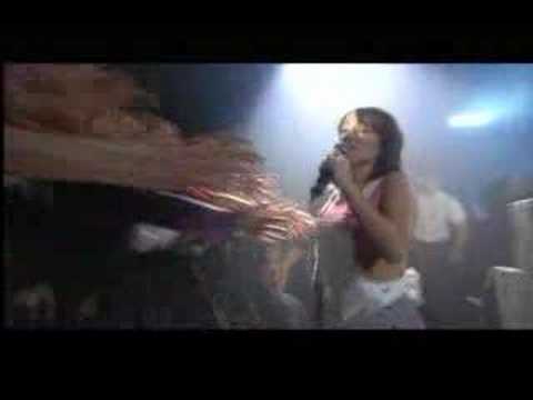 Alizée En Concert Live 2004 - A Contre Courant