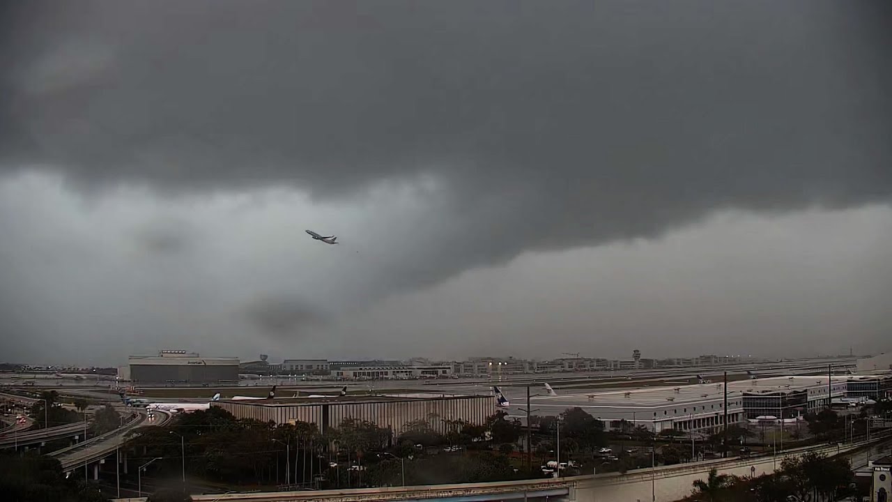 Tornado Warned Storm, Miami, Florida - 2/4/2024