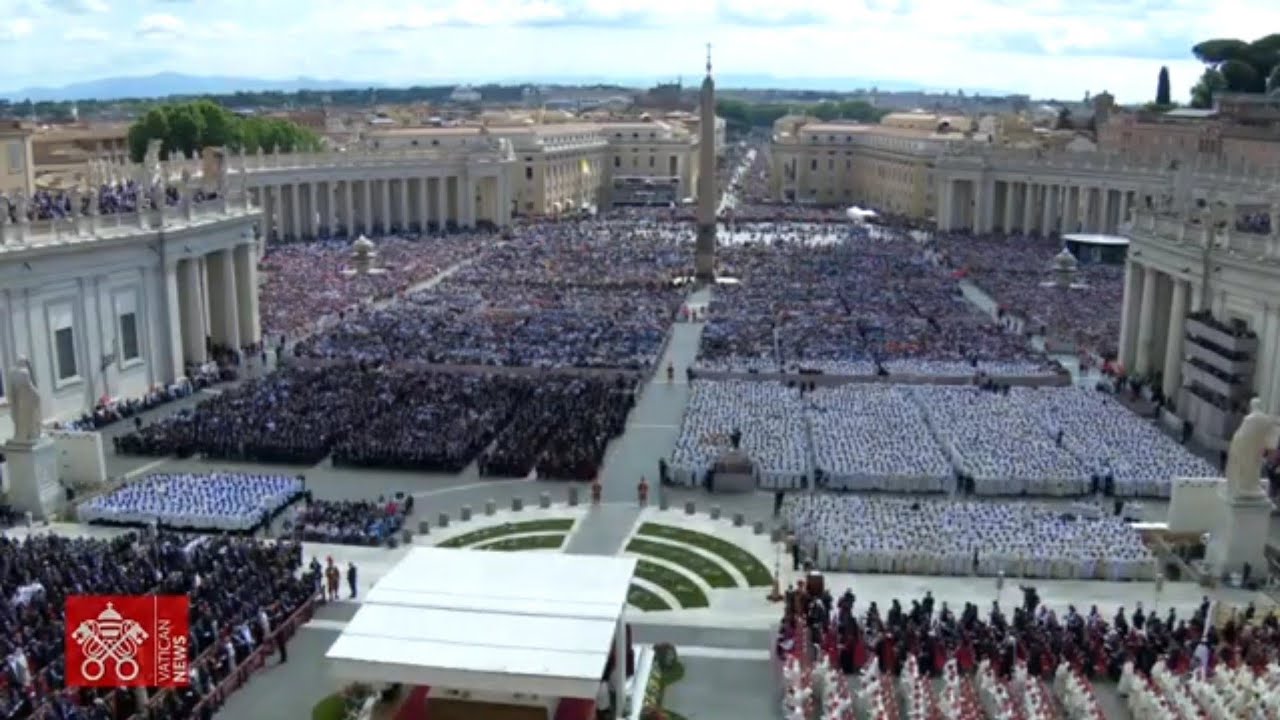 Gloria Missa VIII (De Angelis) with polyphony sung in Pope Leo XIV's Inaugural Holy Mass