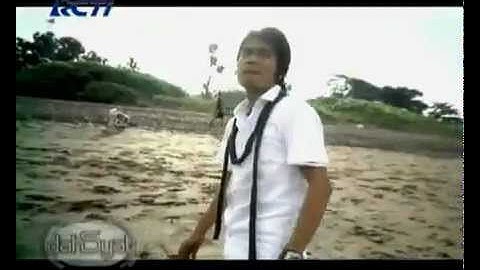 ST 12   Saat Kau Jauh SKJ SuperHQ Audio Video