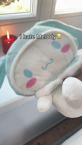 What happened to Melody🤔😭 #cinnamoroll #hellokitty #cute