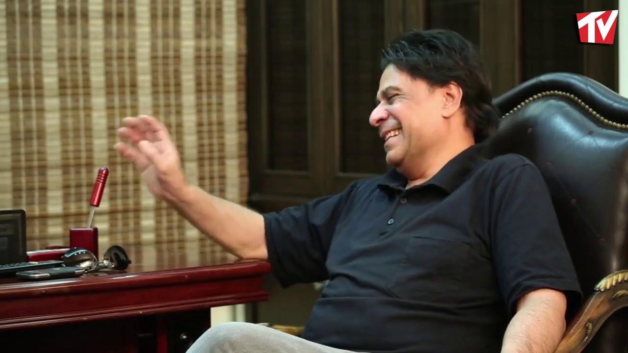 الفنان عبد الهادي بقدونس اجا لعند رضوان قنطار .. قام انسرقت سيارته