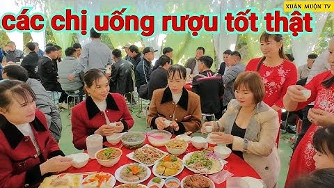cỗ cưới vùng cao ăn trong vườn vải hộ đáp lục Ngạn Bắc Giang