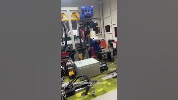 Our fixtures and single-axis positioners are paired with Yaskawa welding robots