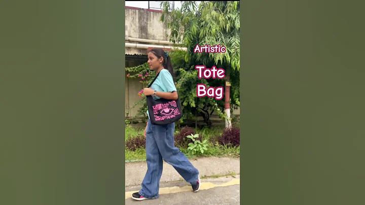 i painted my NEW tote bag 🛍️🎨 #shorts #trending #viral #totebag #acrylic #viraltrend #toptrending