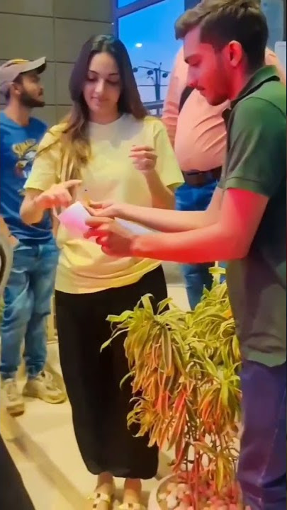 This trio!  🎬❤️#VickyKaushal #KiaraAdvani and #BhumiPednekar get trailer launch of #GovindaNaamMera.