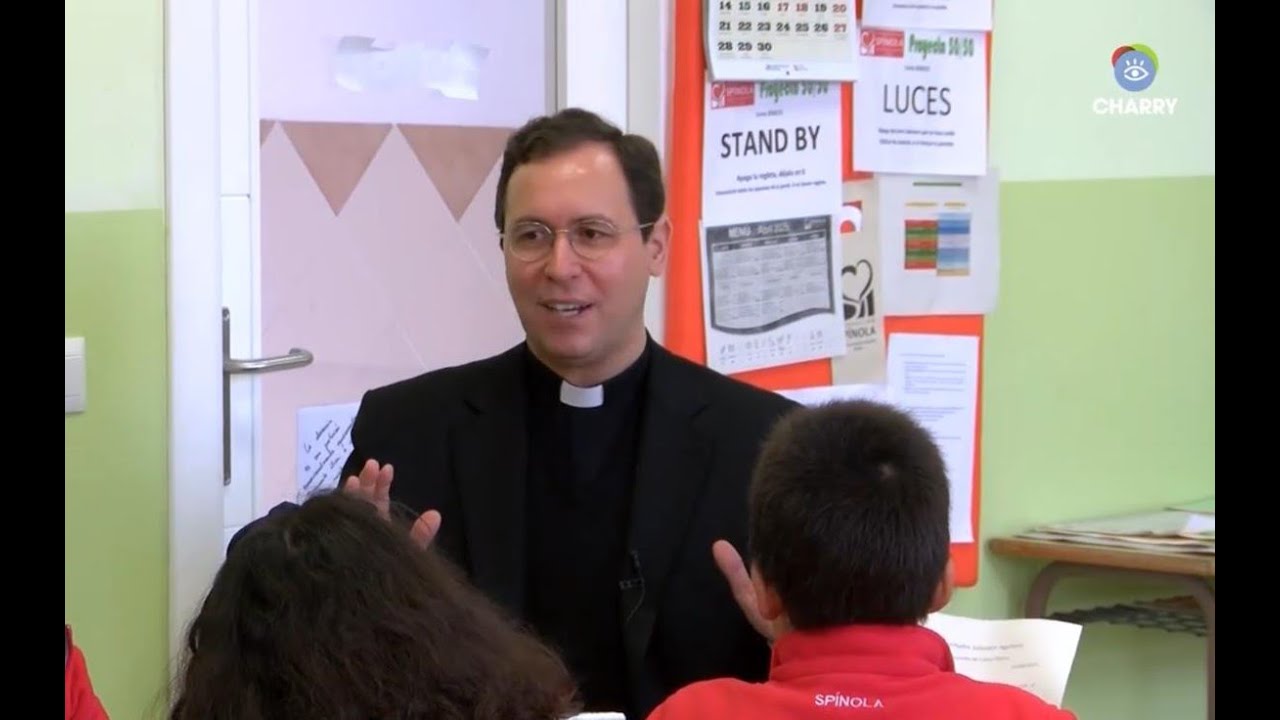 Entrevista a Salvador Aguilera en el programa "Pequeños Reporteros" de Canal Charry