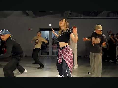 Flyana Boss -
