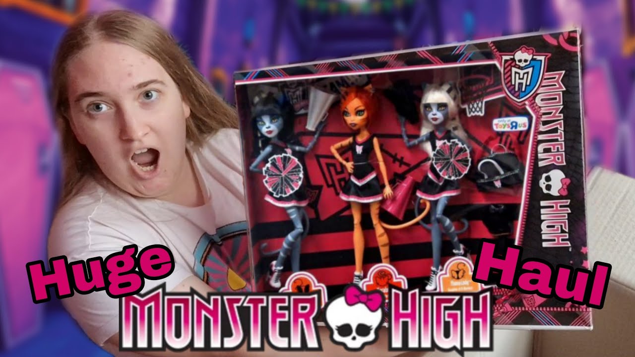 Самая большая покупка кукол Monster High на YouTube (специальный выпуск, посвященный 4500 подписч...