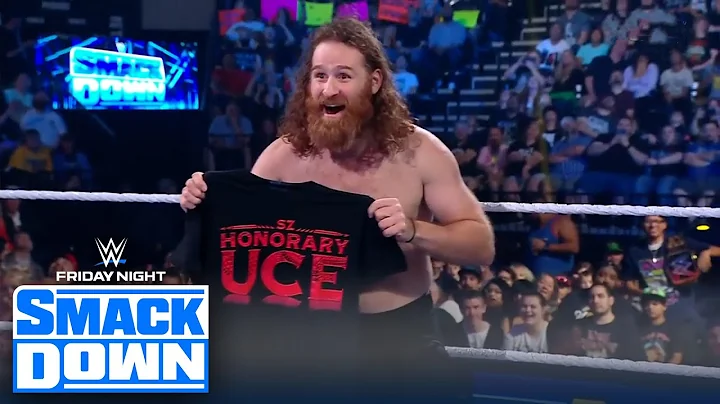 Roman Reigns gifts Sami Zayn his own Bloodline shirt on SmackDown | WWE on FOX