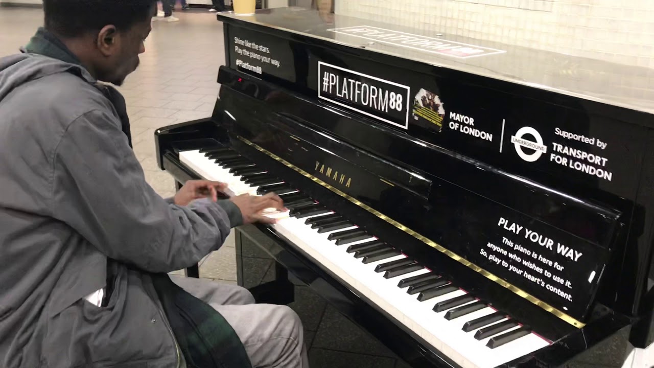 Young Jazz Muscian Stuns Passers By At Kings Cross Station!
