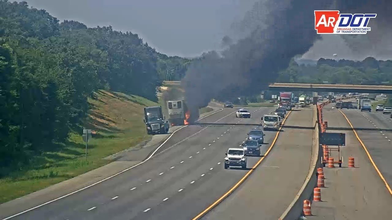 Arkansas: Tractor Trailer Fire (10x speed) - YouTube