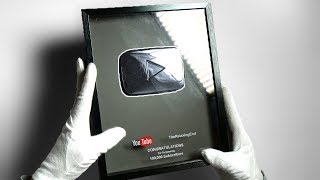 Unboxing Silver Youtube Play Button