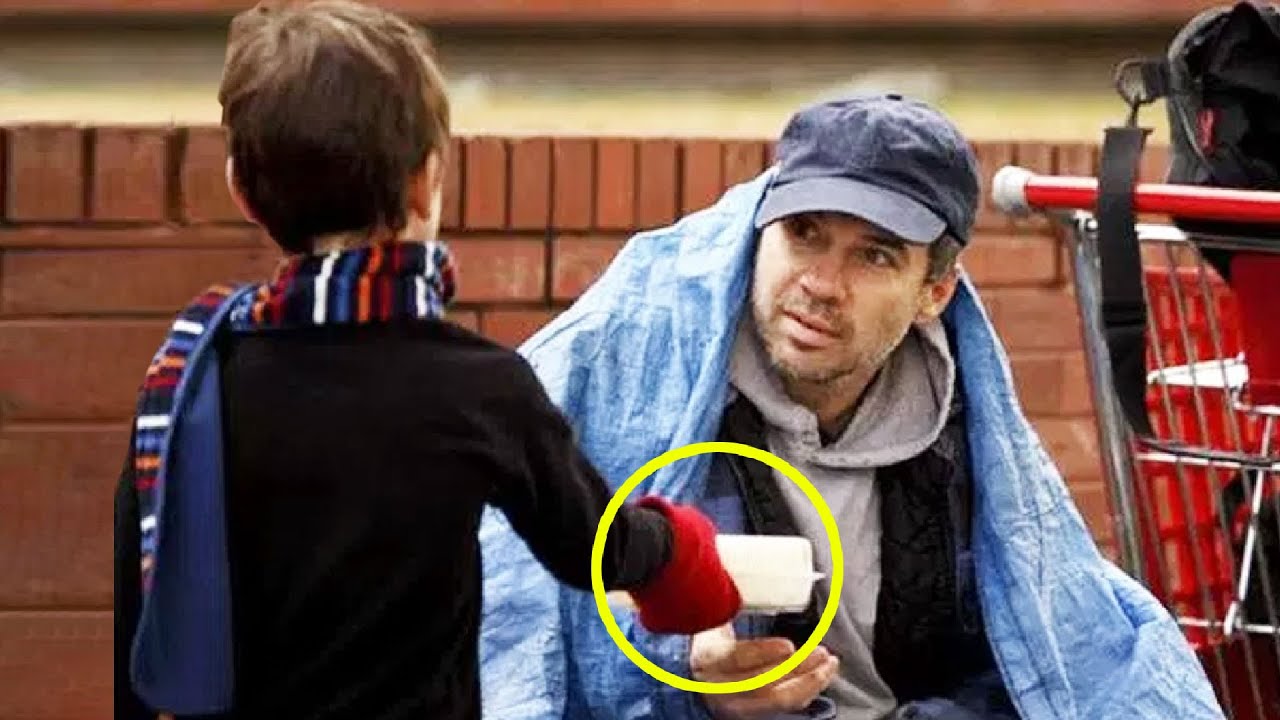30 Random Acts of Kindness That Will RESTORE Your Faith In Humanity