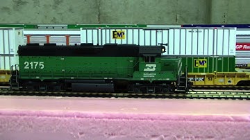 Custom Weathered Atlas GP38-2 BN #2175 with Tsunami Sound