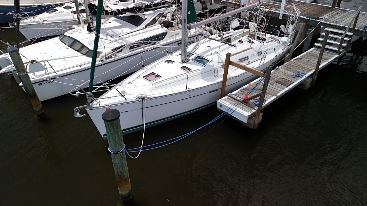 FOR SALE - 2007 Beneteau 343 – “Attitude Indicator” – Upgraded Electronics, Lightly Sailed