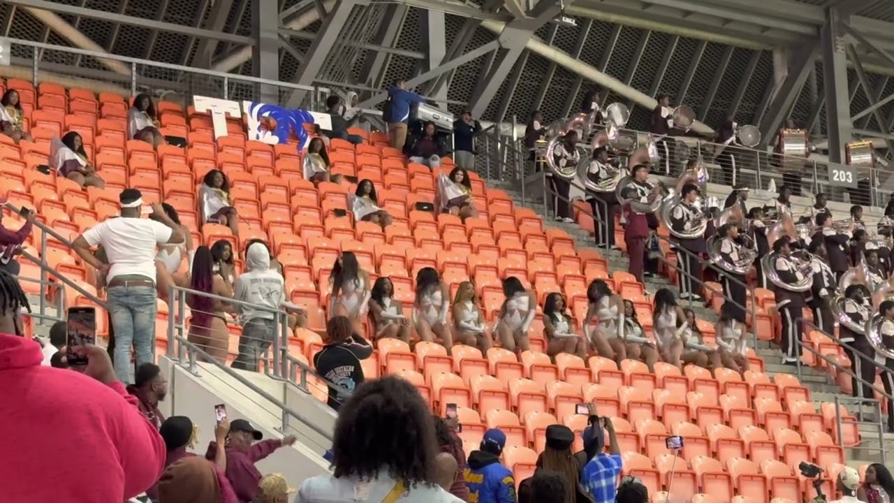 Motion of the Ocean 2022 | (STRAIGHTENIN) (VS) JSU | Stand Routine #2