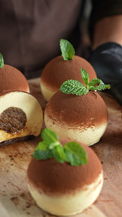 Spherical tiramisu mousse cake 球体のまん丸ティラミスムースケーキ #asmr #shorts #tiramisu #cooking #recipe