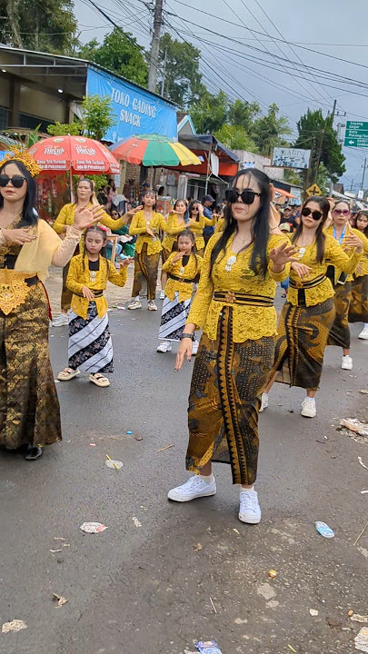 dj APT joget karnaval versi kebaya kuning