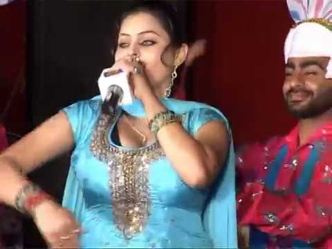 Mahi ve Mahi live performance by Miss Multani