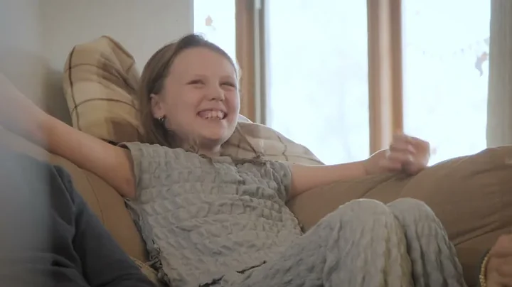 Meet Lauren, Childhood Cancer Story