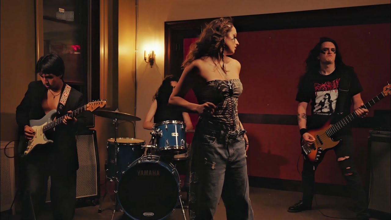 Em Franklin - For Me (Official Music Video)