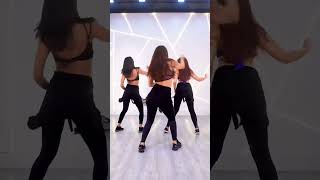 Bumpy Ride @Di1araa.s dance bumpyride  girldance shorts youtubeshorts