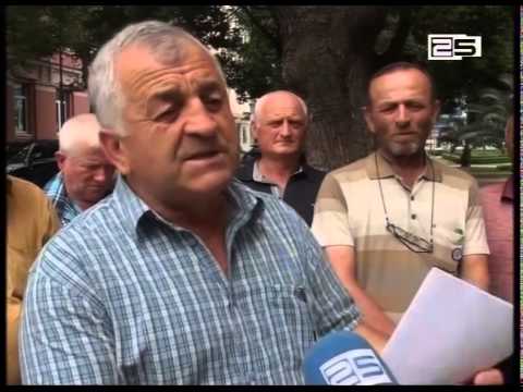 პროტესტი აჭარის მთავრობის სახლთან