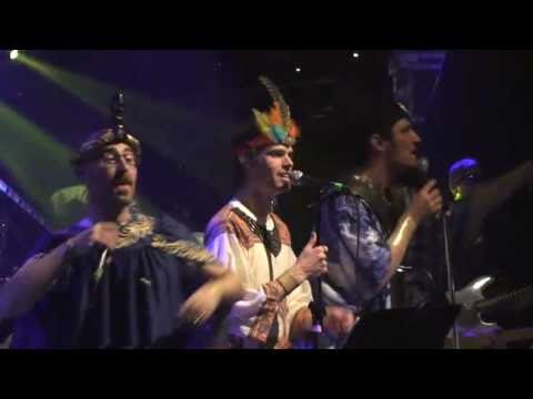 Let's Groove Tonight - Motet plays Earth Wind & Fi...