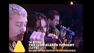 N'SYNC - The Lion Sleeps Tonight (Live-1996)