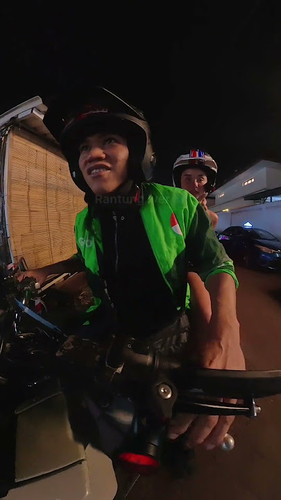 Download lagu Meet a woman from Australia who is very nice‼️