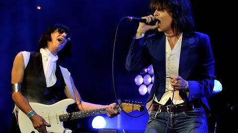 Jeff Beck w/ Chrissie Hynde - Mystery Train / I'll Stand by You