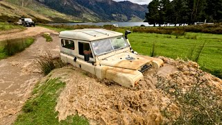 Land Rover vs Classic Jet Boat. + We Rescue A Brand New Defender.