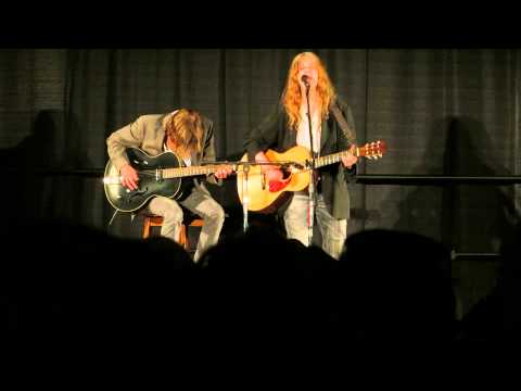 Patti Smith honors Lorca&rsquo; s Poetry at NYPL. New York, June 2013 (Part III)