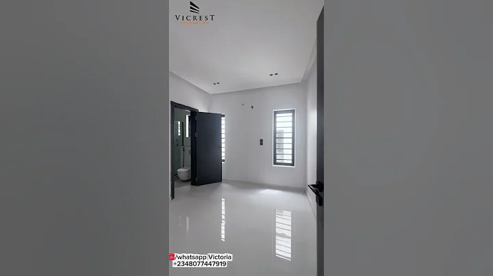 House for sale in Lekki Lagos Nigeria:Luxury 5 bedroom detached duplex pool  bq in Ajah Lekki 250M