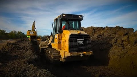 Cat® 953 Track Loader at Work - Trench Backfill