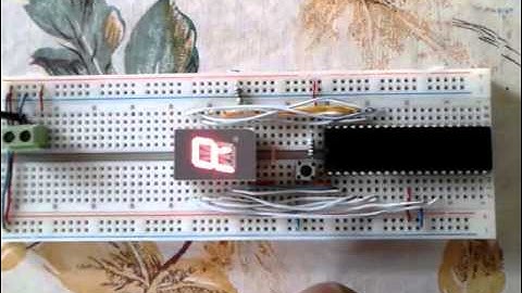 Nombre en display 16 segmentos AC