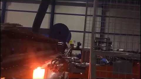 Robot for induction heating