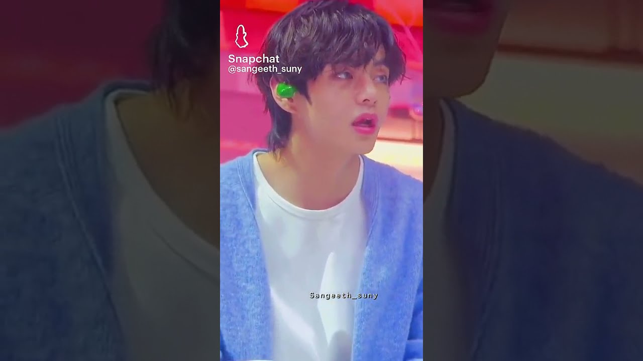 He S Looking So Cute Bts Taehyung